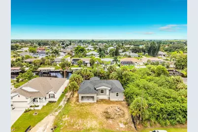 18632 Alphonse Circle, Port Charlotte, FL 33948 - Photo 49