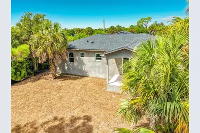 18632 Alphonse Circle, Port Charlotte, FL 33948 - Photo 35