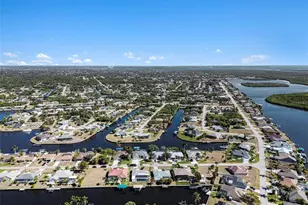 4256 Beach View Ct, Port Charlotte, FL 33948 - Photo 35