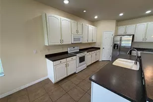 2363 Bartek Pl, North Port, FL 34289 - Photo 5