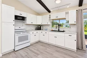 21293 Pemberton Ave, Port Charlotte, FL 33952 - Photo 21