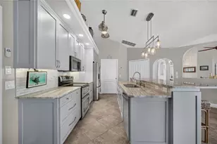 18345 Hottelet Cir, Port Charlotte, FL 33948 - Photo 11