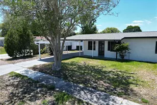 5812 Liverpool Dr, Tampa, FL 33615 - Photo 7