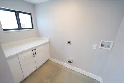 5812 Liverpool Drive, Tampa, FL 33615 - Photo 31
