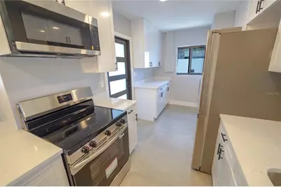 5812 Liverpool Drive, Tampa, FL 33615 - Photo 25