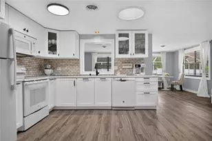 3135 Nocturne Rd, Venice, FL 34293 - Photo 9
