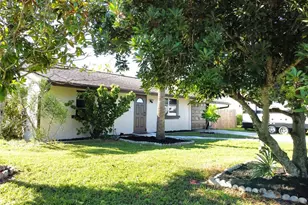1555 Beacon Dr, Port Charlotte, FL 33952 - Photo 5
