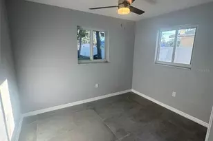 342 51st Ave N, Saint Petersburg, FL 33703 - Photo 15
