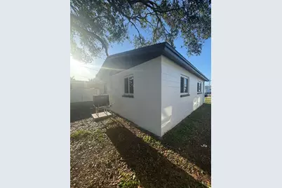 342 51st Avenue N, Saint Petersburg, FL 33703 - Photo 5