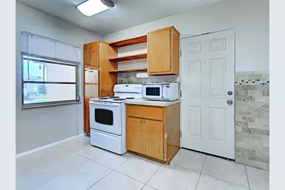 22542 Elmira Boulevard, Port Charlotte, FL 33980 - Photo 15