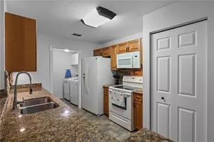 1842 Concordia Lake Cir, Cape Coral, FL 33909 - Photo 15