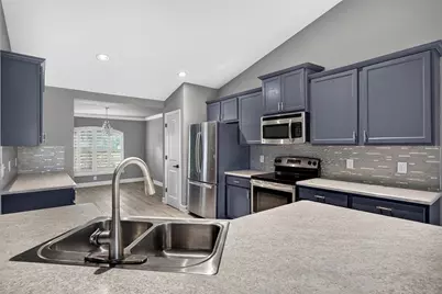 13443 SW Pembroke Circle N, Lake Suzy, FL 34269 - Photo 13