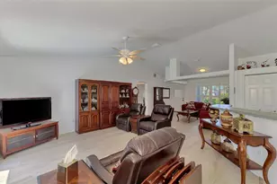 6261 Coliseum Blvd, Port Charlotte, FL 33981 - Photo 15