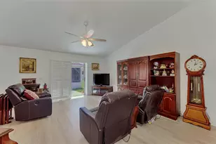 6261 Coliseum Blvd, Port Charlotte, FL 33981 - Photo 11