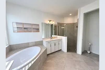 13044 Tulum Loop, Venice, FL 34293 - Photo 13