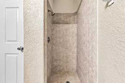 9320 & 9322 Anita Avenue, Englewood, FL 34224 - Photo 35