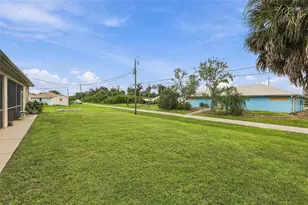 9320 & 9322 Anita Ave, Englewood, FL 34224 - Photo 49