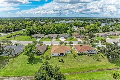2458 Rio De Janeiro Avenue, Punta Gorda, FL 33983 - Photo 49