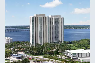 3000 Oasis Grand Boulevard #1007, Fort Myers, FL 33916 - Photo 49