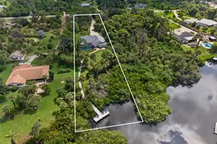 150 N Oxford Dr, Englewood, FL 34223 - Photo 3