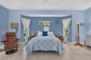 150 N Oxford Dr, Englewood, FL 34223 - Photo 41