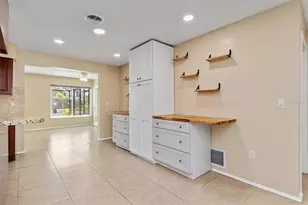 162 Annapolis Ln, Rotonda West, FL 33947 - Photo 13