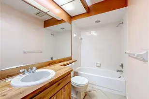 1236 Tallywood Dr, Sarasota, FL 34237 - Photo 23
