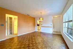 1236 Tallywood Dr, Sarasota, FL 34237 - Photo 11