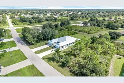 1036 San Cristobal Avenue, Punta Gorda, FL 33983 - Photo 39