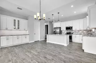 1036 San Cristobal Ave, Punta Gorda, FL 33983 - Photo 15