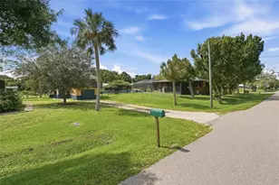 310 Howard St, Punta Gorda, FL 33950 - Photo 41