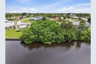 4598 Herman Circle, Port Charlotte, FL 33948 - Photo 5