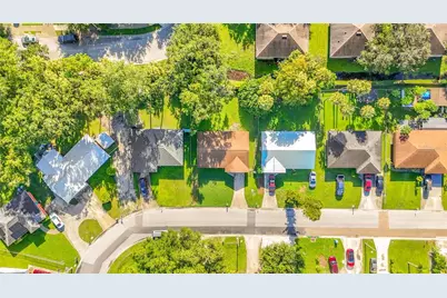1409 17th Street E, Bradenton, FL 34208 - Photo 21
