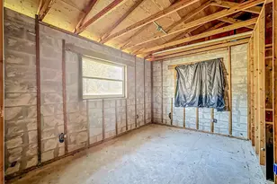 1409 17th St E, Bradenton, FL 34208 - Photo 7