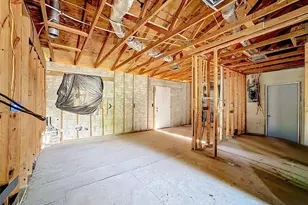 1409 17th St E, Bradenton, FL 34208 - Photo 13