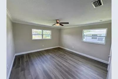 322 Reading Street NW, Port Charlotte, FL 33952 - Photo 5