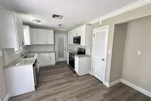 322 Reading St NW, Port Charlotte, FL 33952 - Photo 3