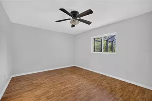 19163 Baoy Ave, Port Charlotte, FL 33948 - Photo 15