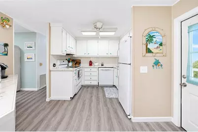 2100 Kings Highway #59, Port Charlotte, FL 33980 - Photo 15