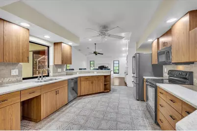 21238 Hubbard Avenue, Port Charlotte, FL 33952 - Photo 15