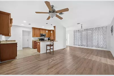 18393 Hottelet Circle, Port Charlotte, FL 33948 - Photo 7