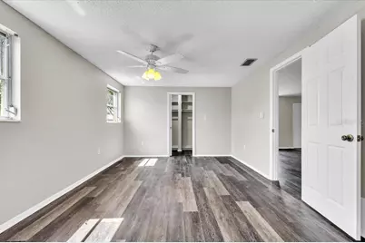 528 Magnolia Avenue NW, Port Charlotte, FL 33952 - Photo 17