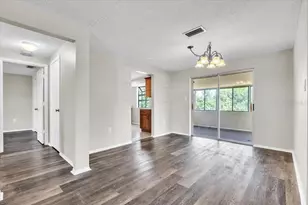 528 Magnolia Ave NW, Port Charlotte, FL 33952 - Photo 5