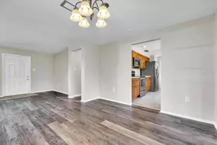 528 Magnolia Ave NW, Port Charlotte, FL 33952 - Photo 7
