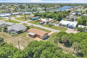 528 Magnolia Ave NW, Port Charlotte, FL 33952 - Photo 41