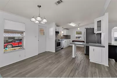 1000 Kings Highway #18, Port Charlotte, FL 33980 - Photo 11