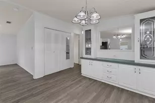 1000 Kings Hwy, Port Charlotte, FL 33980 - Photo 9