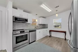 1000 Kings Hwy, Port Charlotte, FL 33980 - Photo 13