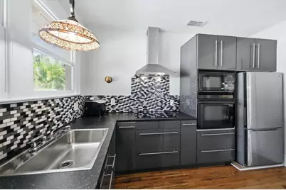 4116 Swift Road, Sarasota, FL 34231 - Photo 17