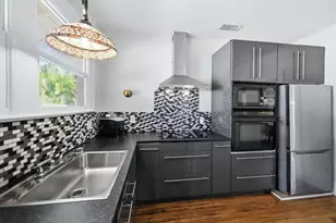 4116 Swift Rd, Sarasota, FL 34231 - Photo 17